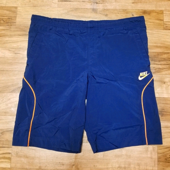 Nike Other - Vintage Nike shorts /Sz M
